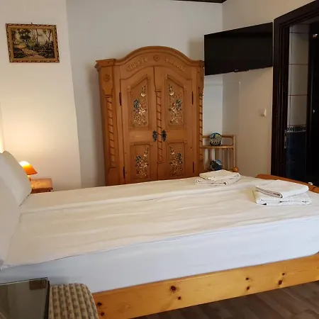 Casa Cu Cerdac *