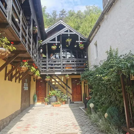 Casa Cu Cerdac Guest house