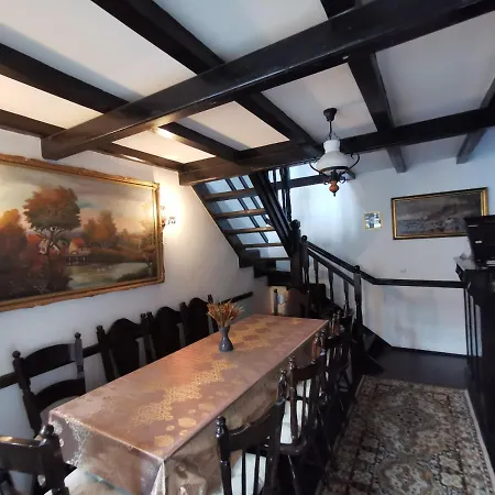 Casa Cu Cerdac Guest house *